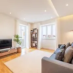 Guestready - Elegant Getaway In Estrela *
