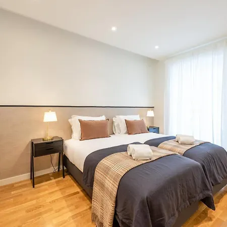 Апартаменты Guestready - Elegant Getaway In Estrela Лиссабон